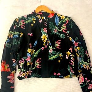 Zara jacket. Lightweight good layering piece. Good condition.